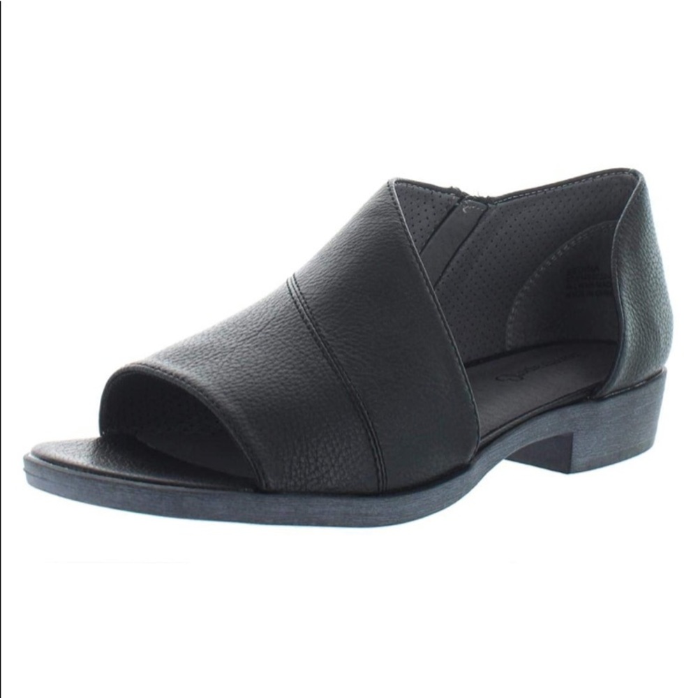 Versatile Beautiful Black Sandals